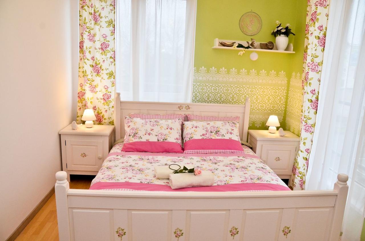 Romantic Apartman Hajdúszoboszló Екстериор снимка