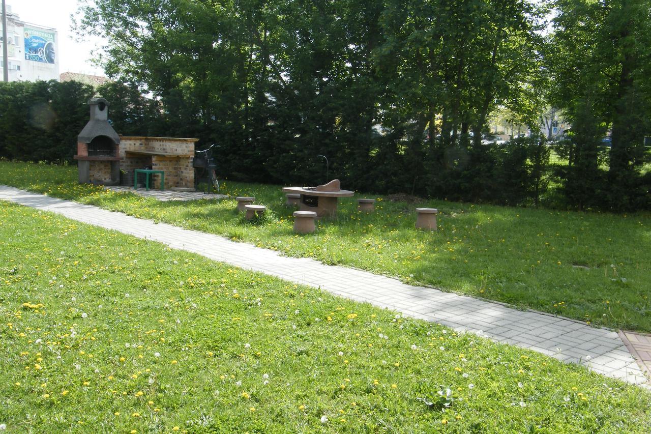 Romantic Apartman Hajdúszoboszló Екстериор снимка